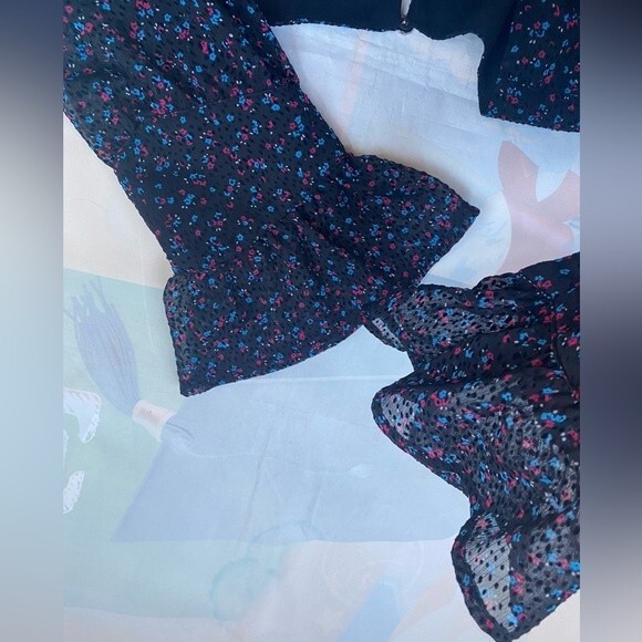 CeCe black floral long sleeve with velvet dot women blouse top large - Picture 10 of 11